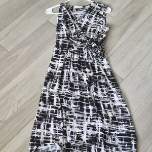 Jon & Anna Black and White Asymmetrical Dress